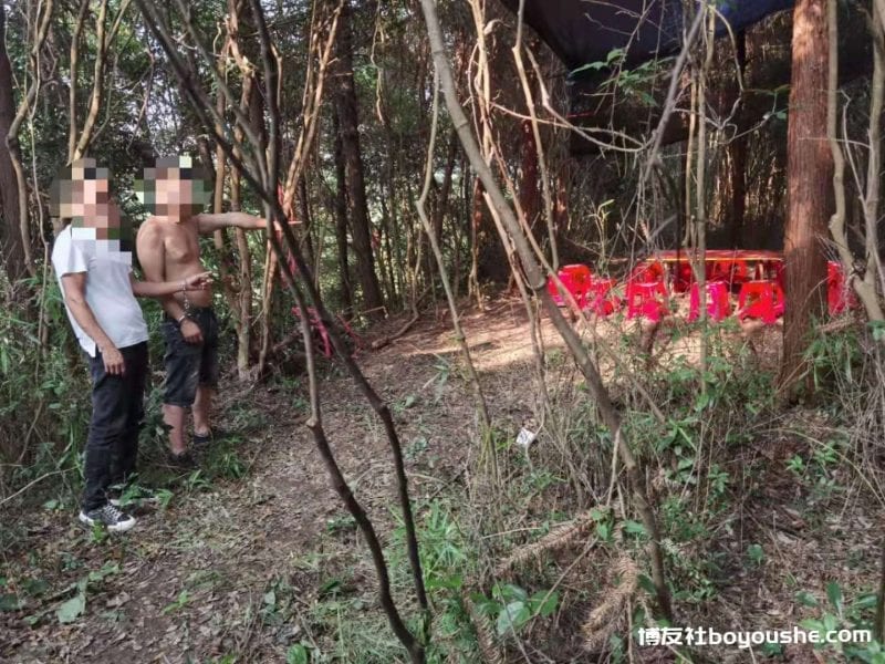 赌场藏在深山里，进出都有专车，湘西花垣公安捣毁一赌博窝点，抓获20余人