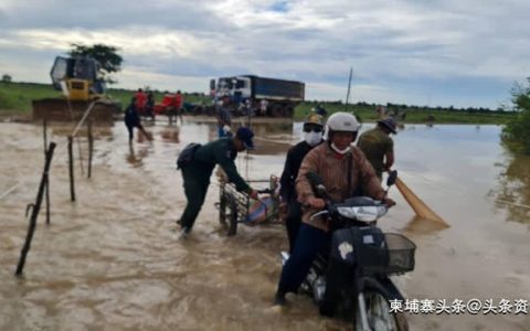 柬埔寨村庄遭洪水袭击！近100户人家被迫迁移到高地